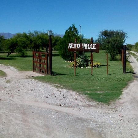 Alto Valle Cabanas De Montana Mina Clavero Exterior photo